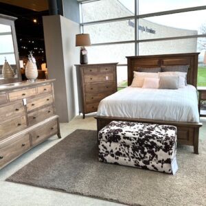 Archbold Provence Amish bedroom collection
