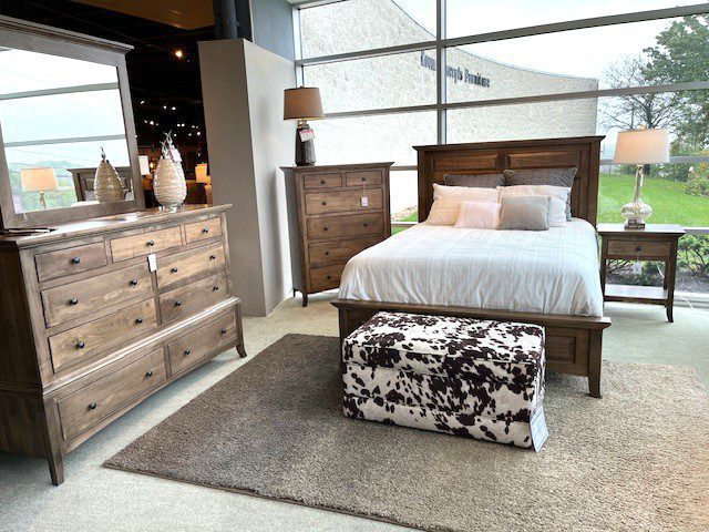 Archbold Provence Amish bedroom collection
